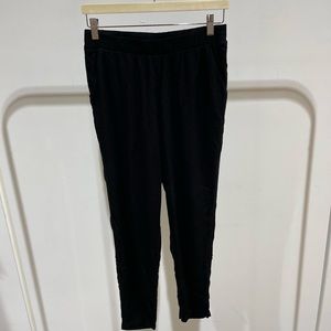 Divided H&M black jogger style pants